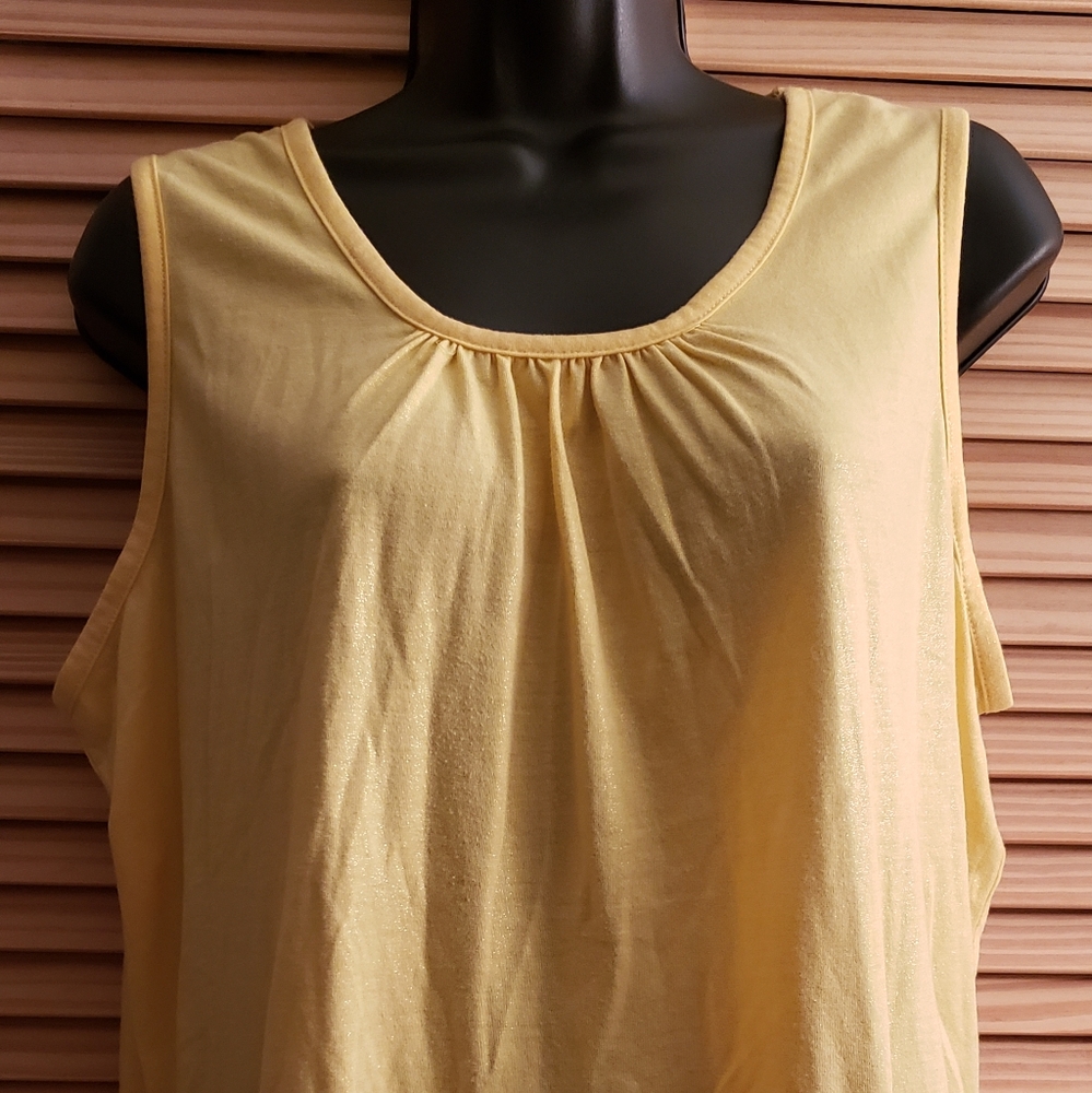 Sleeveless top